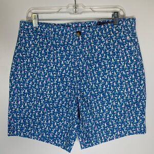 Vineyard Vines sailboat beach shorts. Size 32